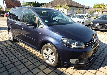 VW Touran Volkswagen Match NAVI ALU SHZ PDC Vollscheckheft