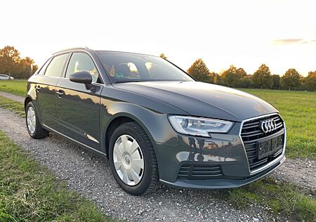 Audi A3 30 TFSI S tronic Sportback *NAVİ*Bİ-XENON*SHZ