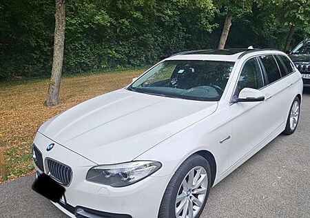 BMW 520d Touring A -