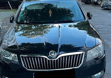 Skoda Superb 2.0 TDI Active Combi Active