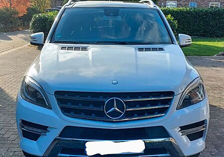 Mercedes-Benz ML 350 4MATIC 7G-TRONIC XENON PANORAMA