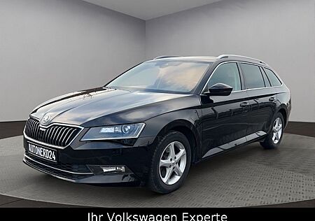 Skoda Superb , ACC, AHK, SHZ, Navi, R-Kamera