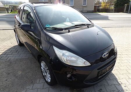 Ford Ka /+ Titanium, Klima, HU-AU NEU