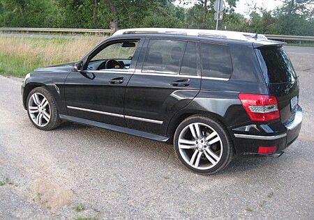 Mercedes-Benz GLK 320 CDI 4Matic,Klima,LEDER,,Navi,,SD,,LMF(20