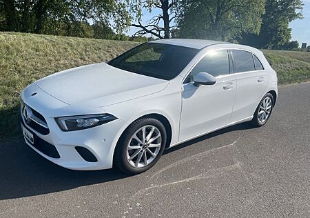 Mercedes-Benz A 160 - Progr,/MBUX/RFK/Fernlicht-Assist/LED