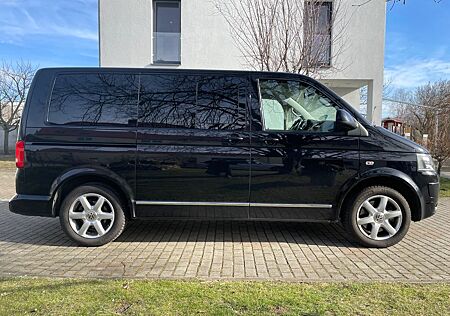 VW T5 Multivan Volkswagen Multivan T5.1 High;neuer Motor (75Tkm)