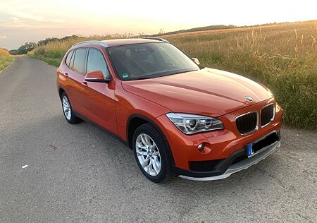 BMW X1 18i Automatik Sportpaket TÜV neu