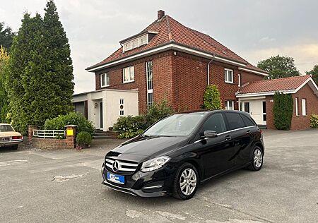 Mercedes-Benz B 180 CDI / d Alu/PDC/Navi/Panorama/1.Hand