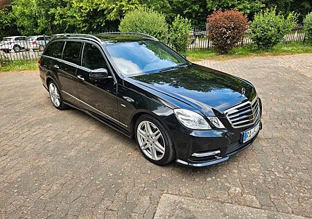 Mercedes-Benz E 500 4MATIC T BlueEFFICIENCY AVANTGARDE AVA...