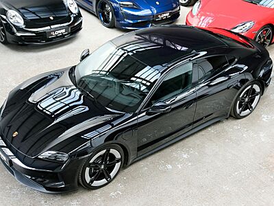 Porsche Taycan Performance Batterie Pano SporChrono 21"