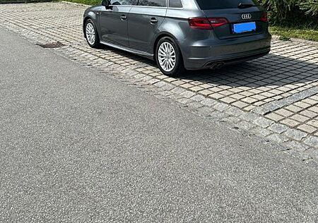 Audi A3 2.0 TDI cl. d. S tr. qua S line Sportb. S...