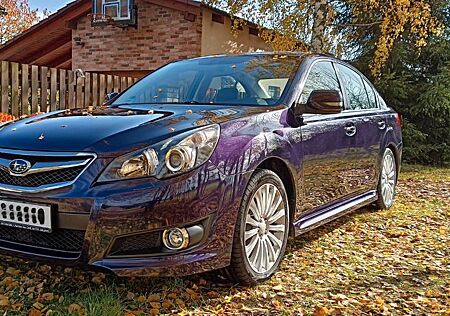 Subaru Legacy 2.5i Sport Navigation Lineartronic Sport