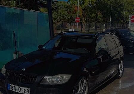 BMW 318i Touring - E91