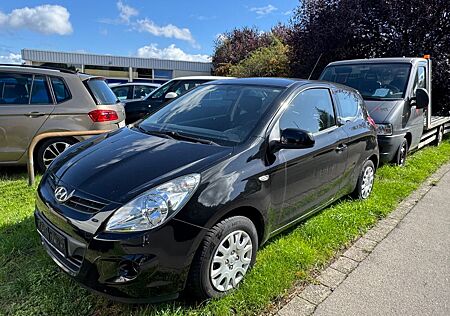 Hyundai i20 Classic 1.2 *klima*Allwetter*CD-Radio*