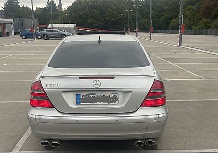 Mercedes-Benz E 320 3 Hand TÜV NEU UNFALLFREI!!
