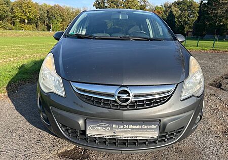 Opel Corsa 1.2 Satellit