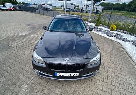 BMW 525d xDrive A -