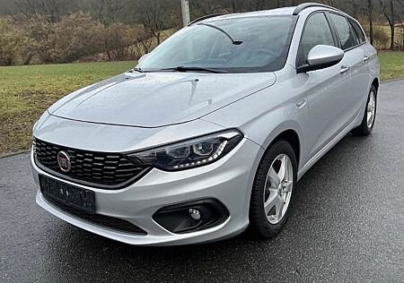 Fiat Tipo Lounge Klima DAB 120PS Tüv neu