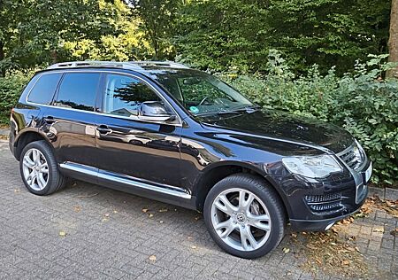 VW Touareg Volkswagen 3.0 V6 TDI-Motor gewechselt -vollausst.