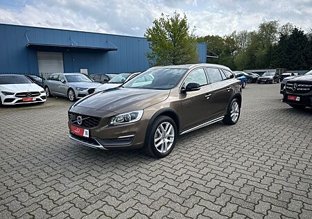 Volvo V60 CC V60 Cross Country 2.0 D3 Bi-Xen ACC Standhzg AHK