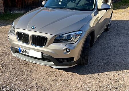 BMW X1 sDrive18i -Bi-Xenon, Navi, Kamera, Automatik