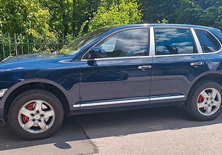 Porsche Cayenne Turbo 4.8
