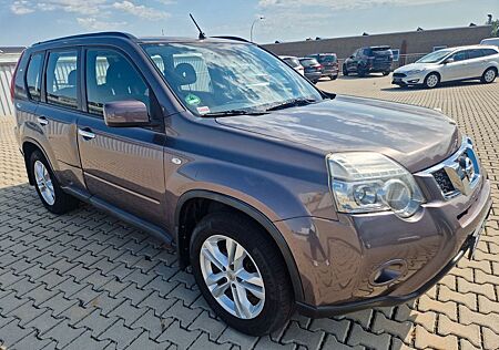 Nissan X-Trail SE 4X4