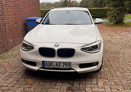 BMW 118i -