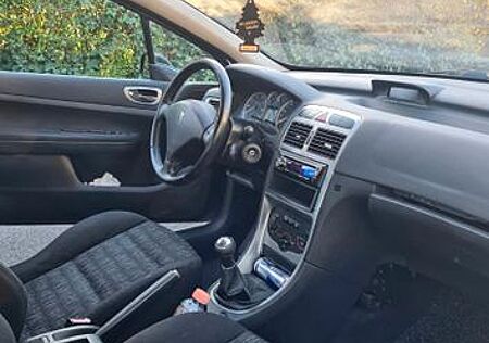Peugeot 307 Presence 75 Presence