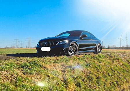 Mercedes-Benz C 63 AMG Mercedes-AMG C 63 Autom. Mercedes-AMG