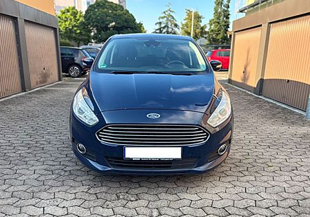 Ford S-Max 2,0 TDCi 132kW Titanium