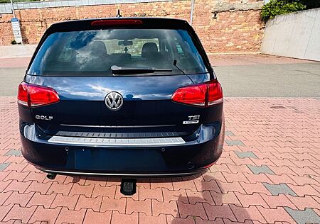 VW Golf Volkswagen 1.2 TSI BMT LOUNGE LOUNGE