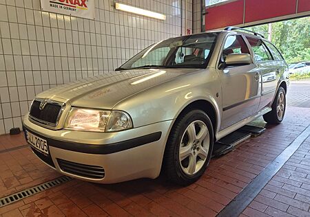 Skoda Octavia Combi 1.6 Ambiente AHZV Sitzheizung