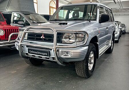 Mitsubishi Pajero 2,5 TD *1-HAND*TÜV SERVICE NEU*EINMALIG*