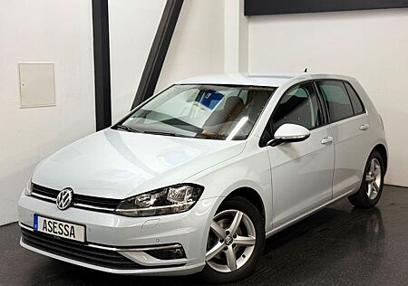 VW Golf Volkswagen VII Lim. Comfortline*NAVI*DSG*ALCANTARA*