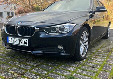 BMW 318d Touring Sport Line Sport Line