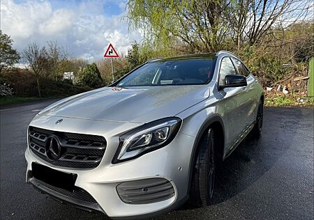 Mercedes-Benz GLA 200 AMG Line Sport TOP!!!