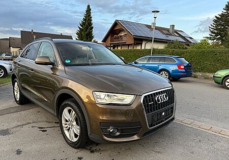Audi Q3 2.0 TFSI quattro*NEU*TÜV*gepflegt*NAVI*AHK*