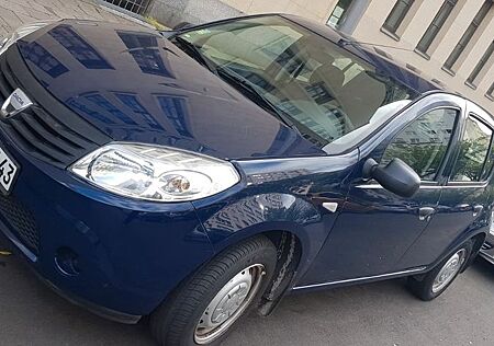 Dacia Sandero 1.6 MPI 85 Lauréate Lauréate