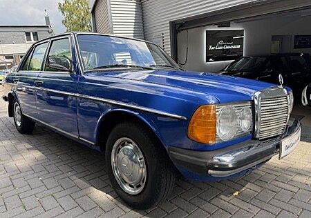 Mercedes-Benz 200 200D W123*erste Serie*H Kennzeichen*SHD*TÜV NEU*