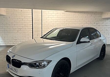 BMW 320d xDrive -