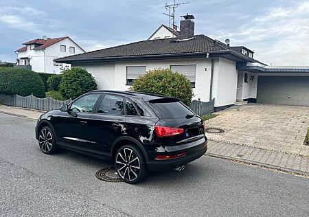 Audi Q3 2.0 TDI S tronic sport Panorama LED