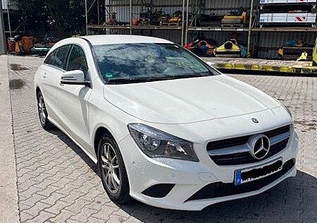 Mercedes-Benz CLA 200 d