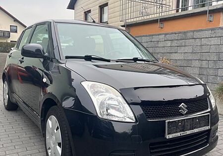 Suzuki Swift 1,3 Club Club