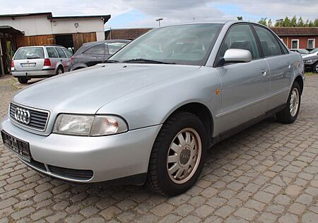 Audi A4 1.6 Limousine Tüv/Au'12/2026