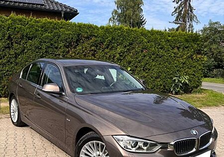BMW 316i Luxury Line | Klimaautomatik | Memory Sitze