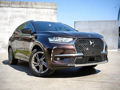 DS Automobiles DS7 Crossback DS 7 Crossback So Chic LEDER LED