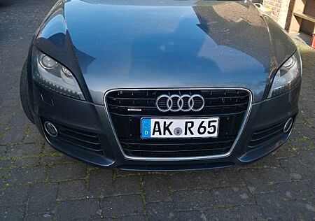 Audi TT Coupe 2.0 TDI quattro -