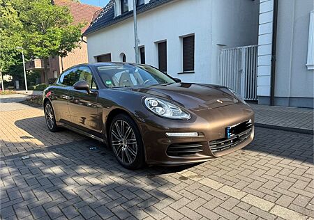 Porsche Panamera - Facelift - Vollaustattung - Scheckhef