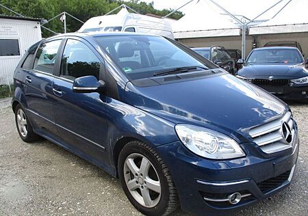 Mercedes-Benz B 180 CDI Klimaautomatik Parktronik Sitzheizung